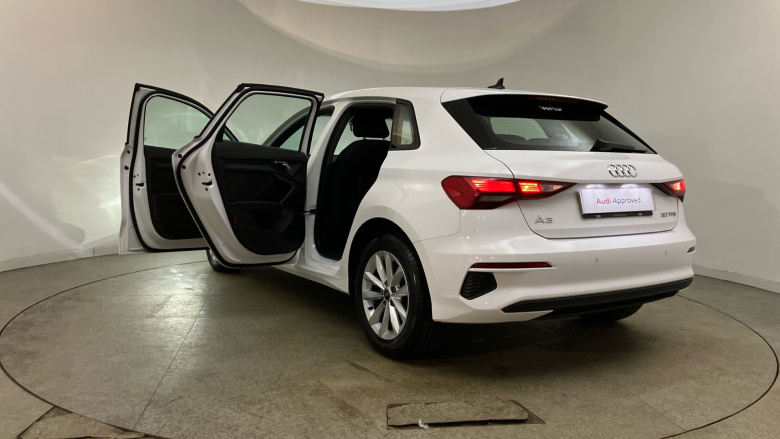 Audi A3 30 TFSI Technik 5dr Petrol Hatchback